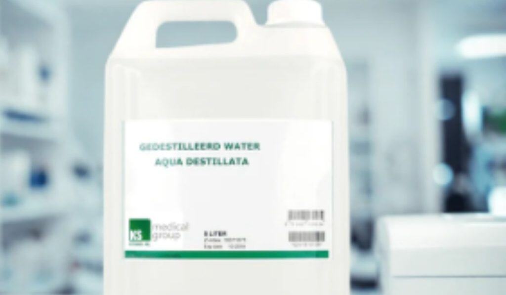 Gedestilleerd Water