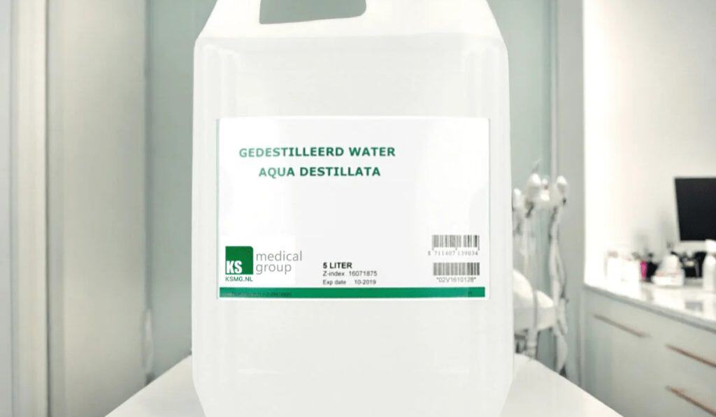 gedemineraliseerd water