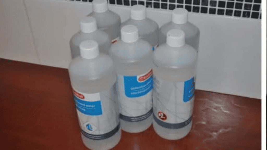 Gedemineraliseerd water